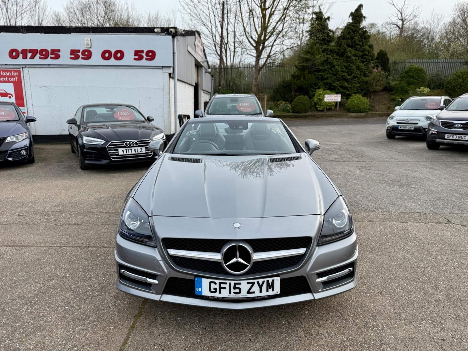Used Mercedes-Benz SLK 2015 for sale - 78205098: Photo 2