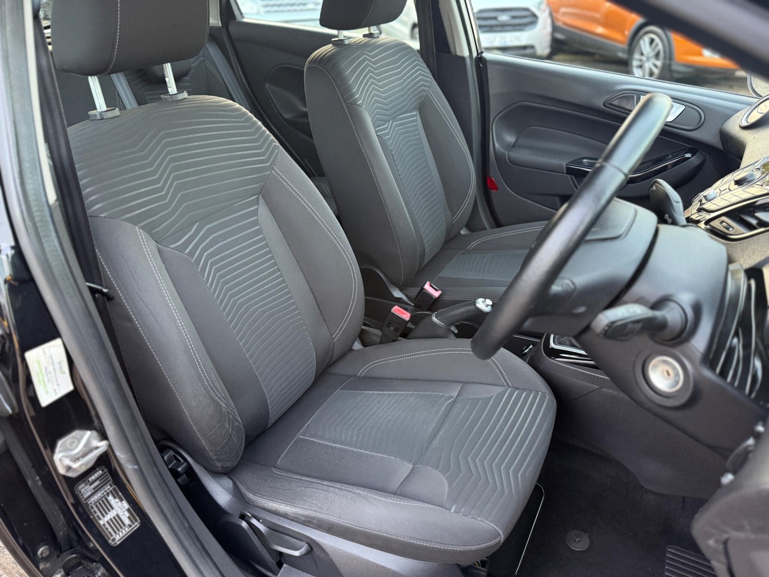 Used Ford Fiesta 2014 for sale - 76620436: Photo 10