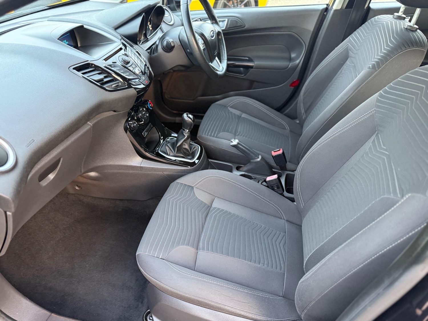 Used Ford Fiesta 2014 for sale - 76620436: Photo 11