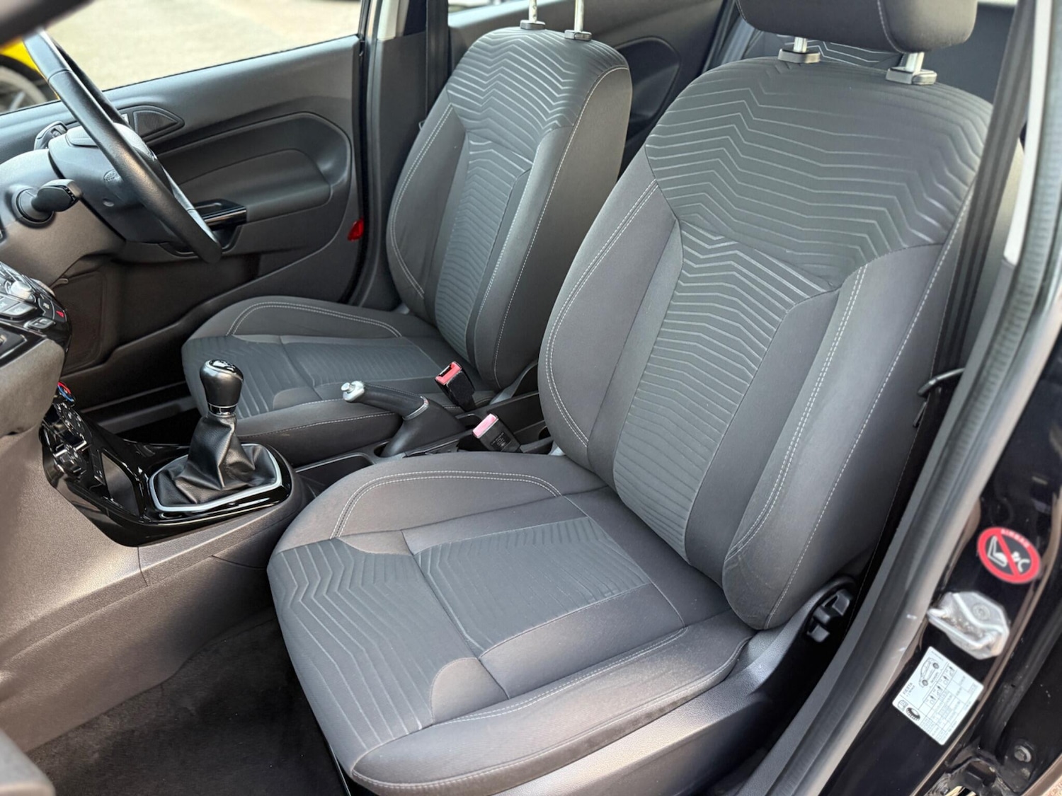 Used Ford Fiesta 2014 for sale - 76620436: Photo 12