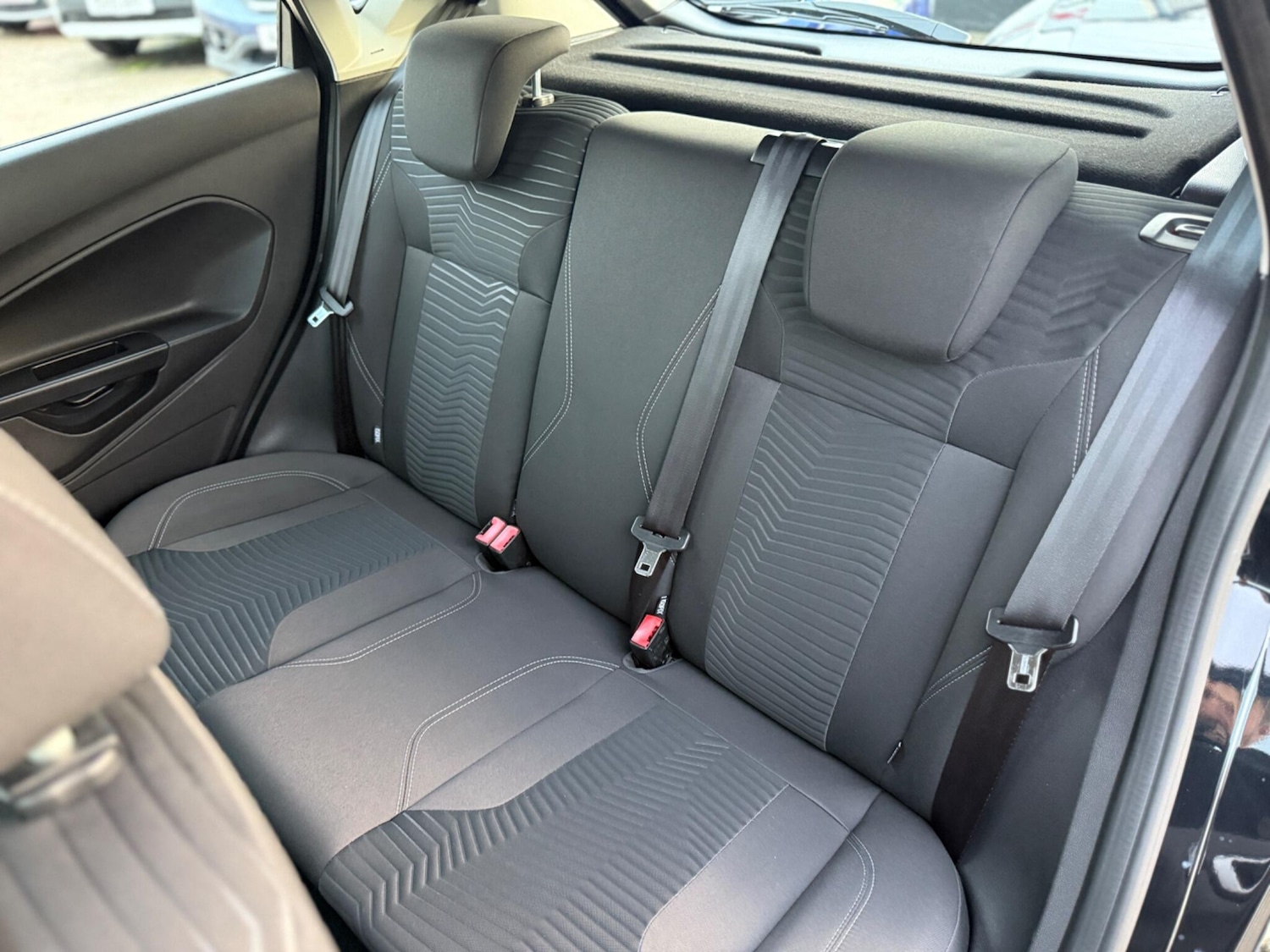 Used Ford Fiesta 2014 for sale - 76620436: Photo 14