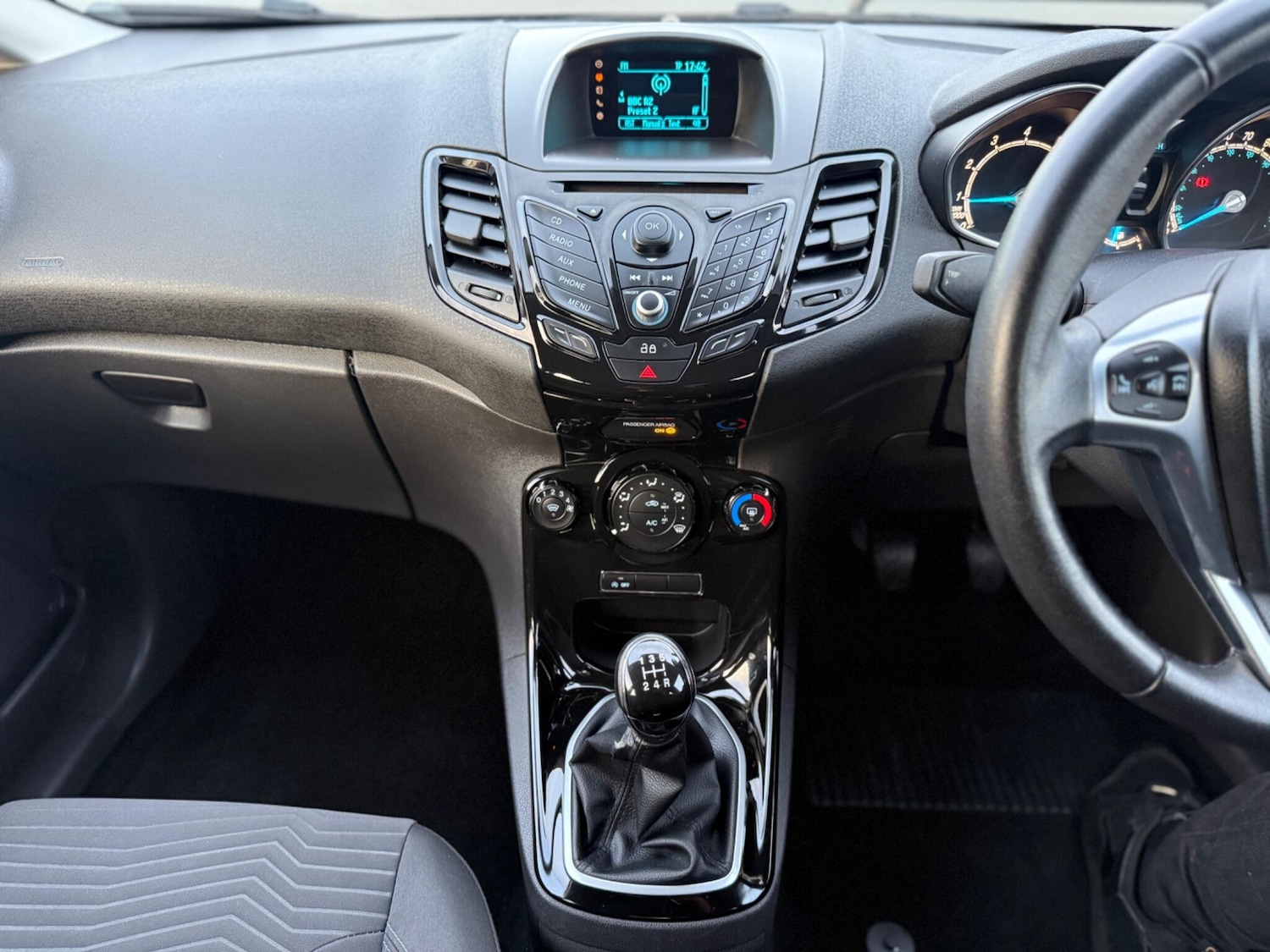 Used Ford Fiesta 2014 for sale - 76620436: Photo 18