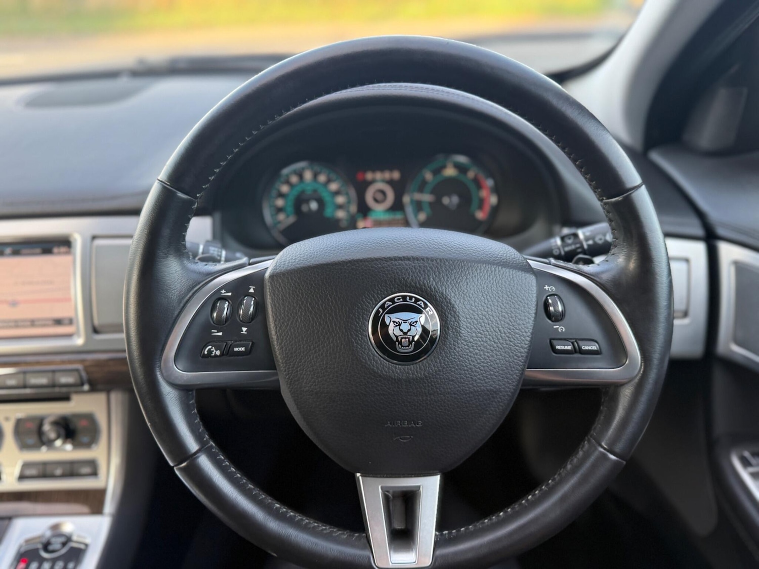 Used Jaguar XF 2015 for sale - 76227268: Photo 17