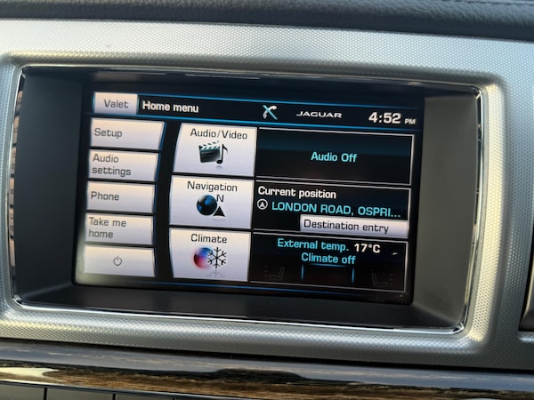 Used Jaguar XF 2015 for sale - 76227268: Photo 22