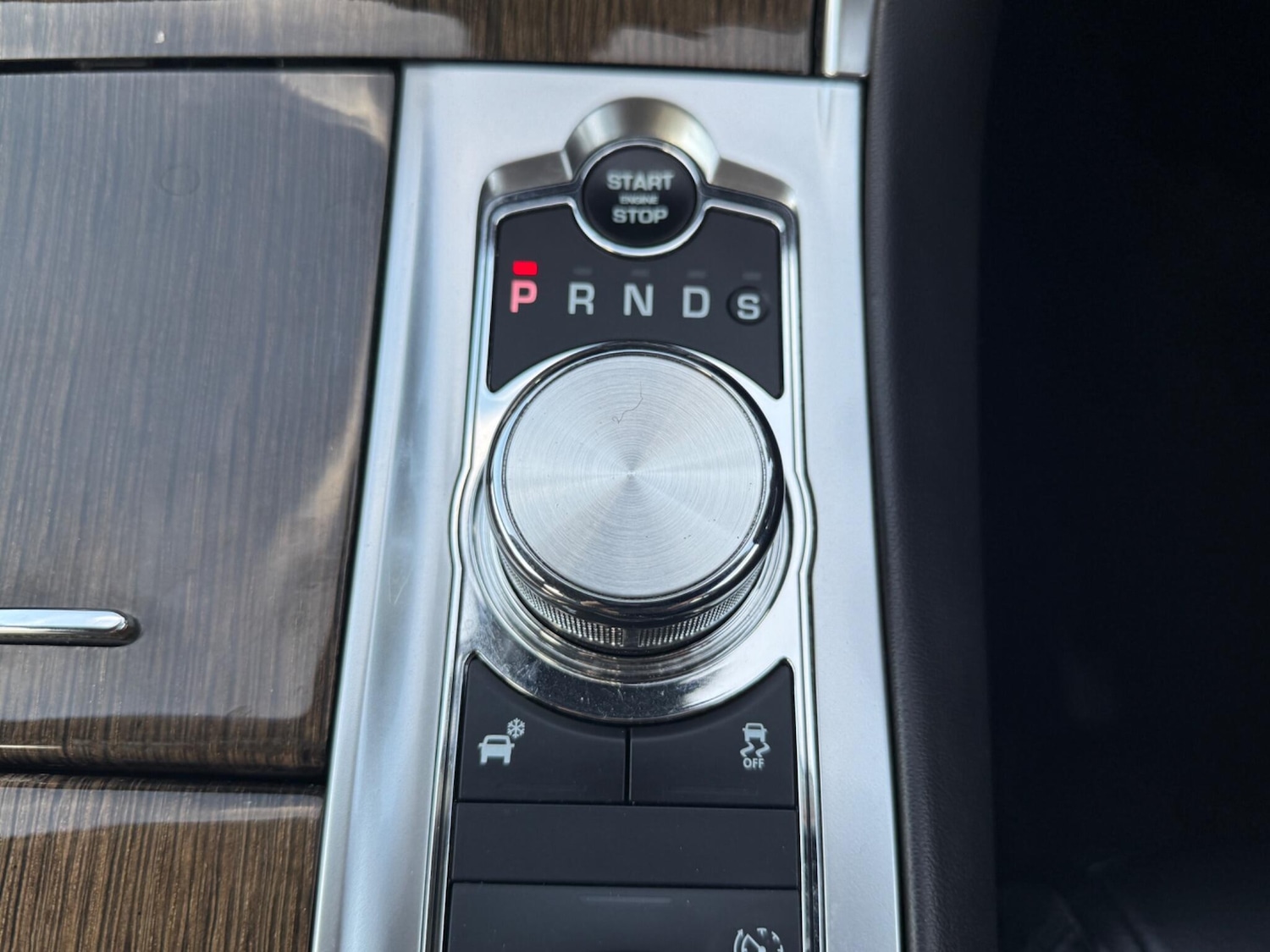 Used Jaguar XF 2015 for sale - 76227268: Photo 27