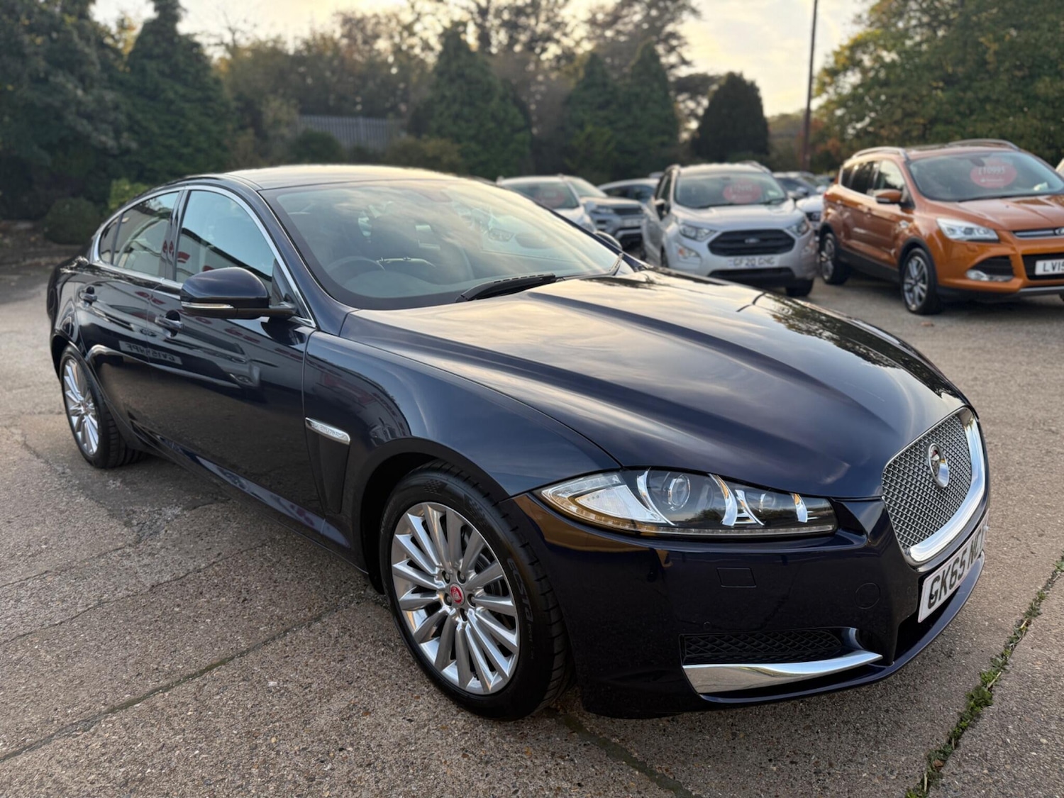 Used Jaguar XF 2015 for sale - 76227268: Photo 3