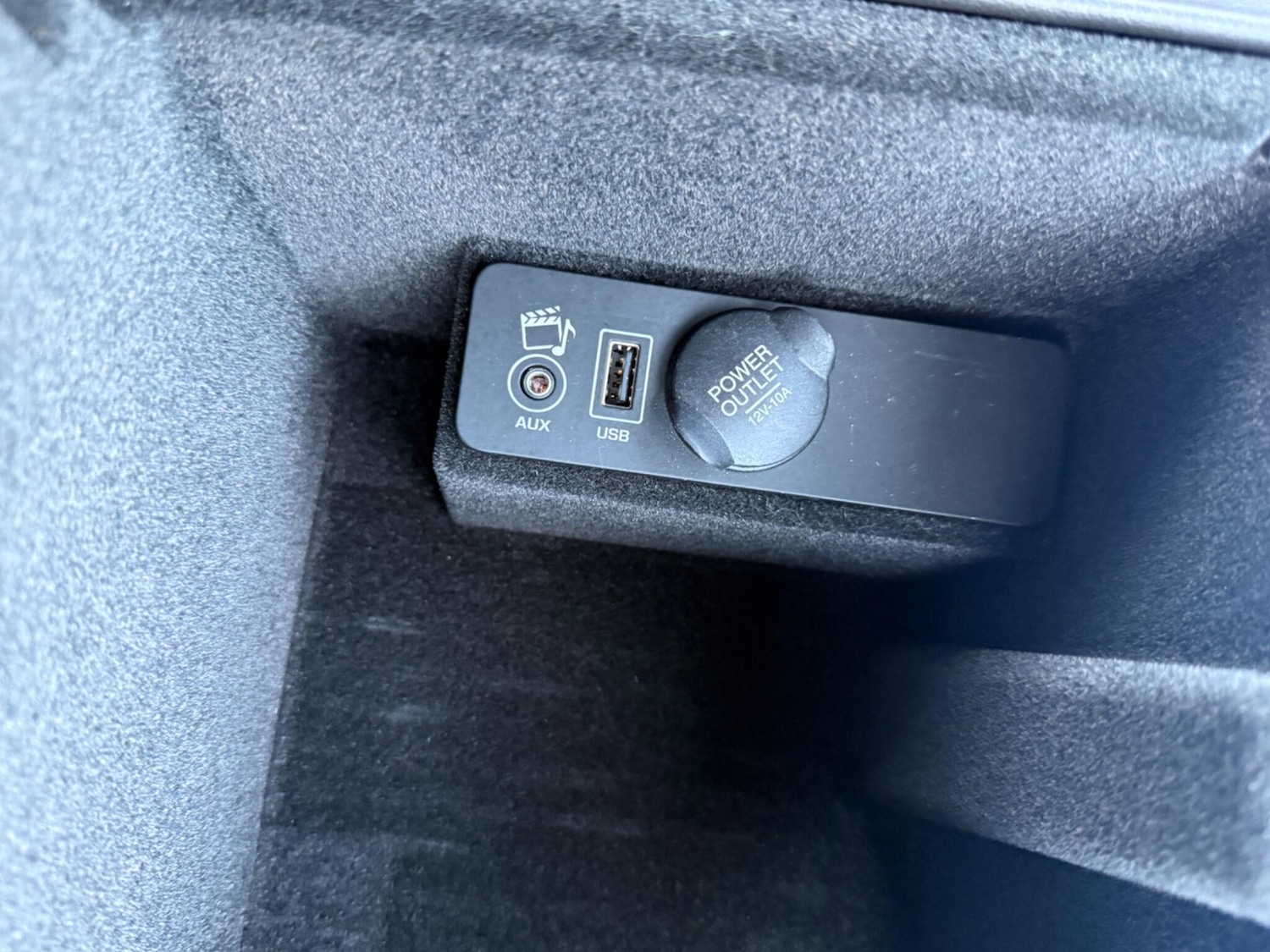 Used Jaguar XF 2015 for sale - 76227268: Photo 33