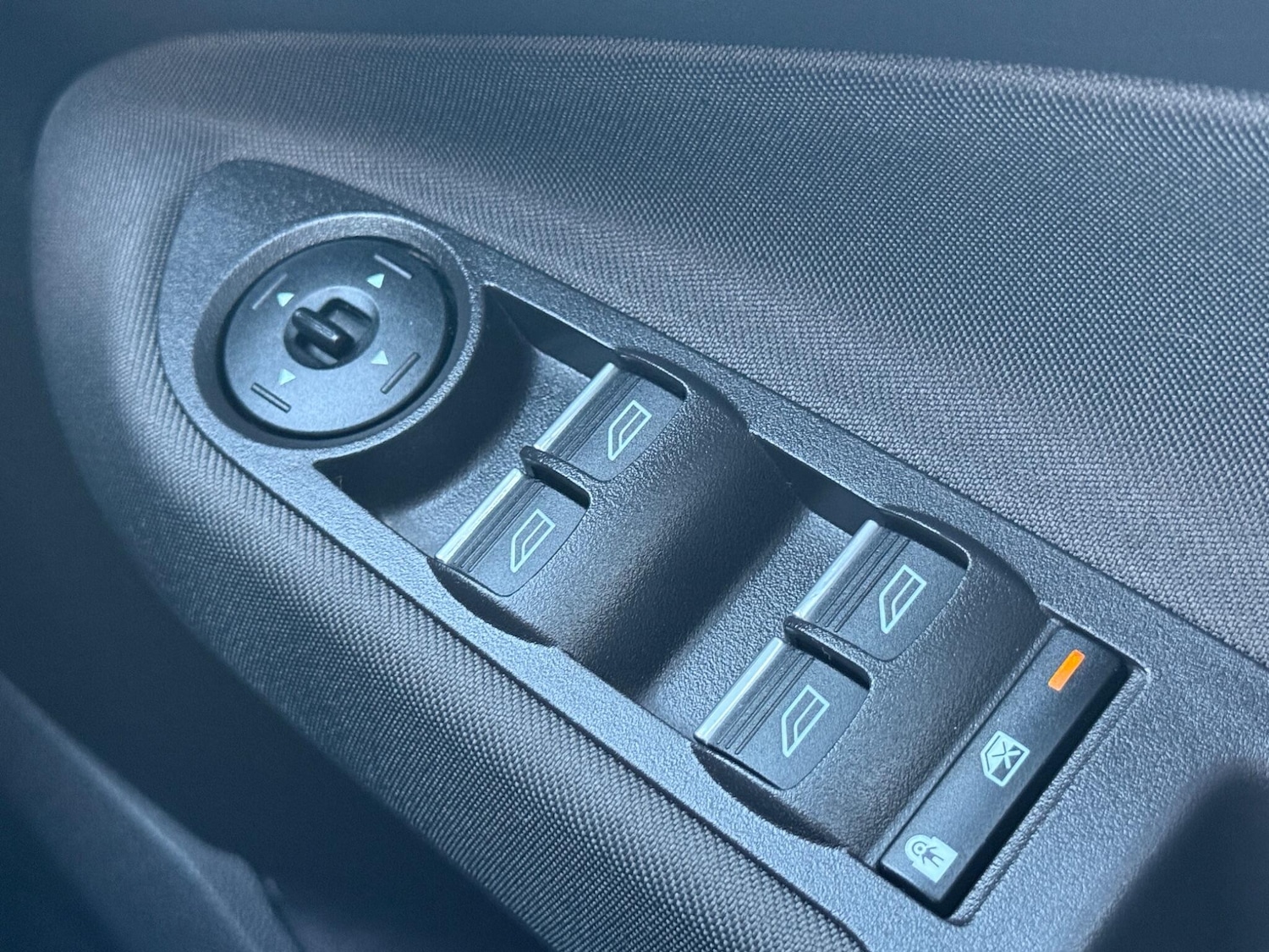 Used Ford C-Max 2016 for sale - 76899034: Photo 28