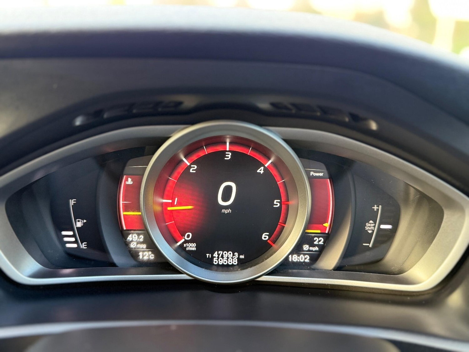 Used Volvo V40 2017 for sale - 78127850: Photo 12