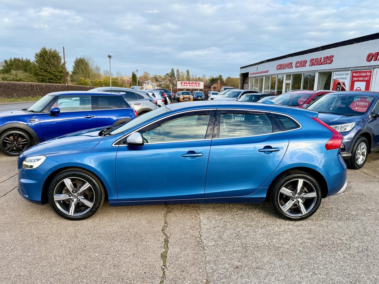 Used Volvo V40 2017 for sale - 78127850: Photo 4