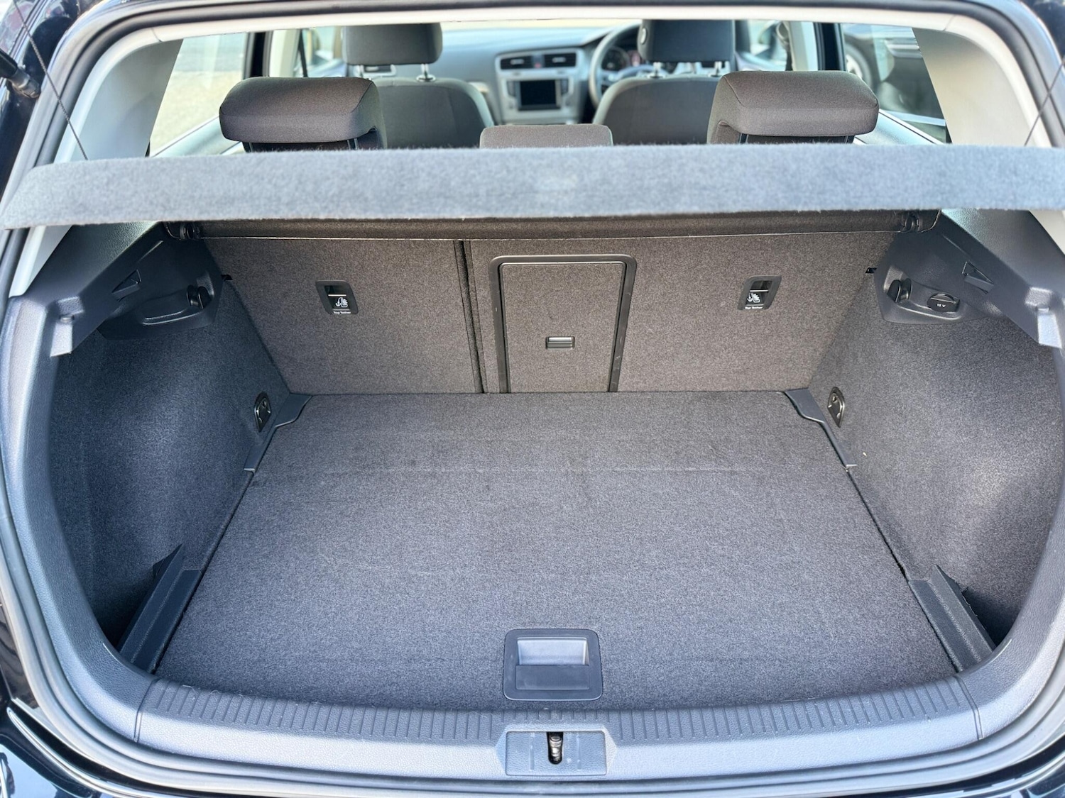 Used Volkswagen Golf 2017 for sale - 76560897: Photo 16