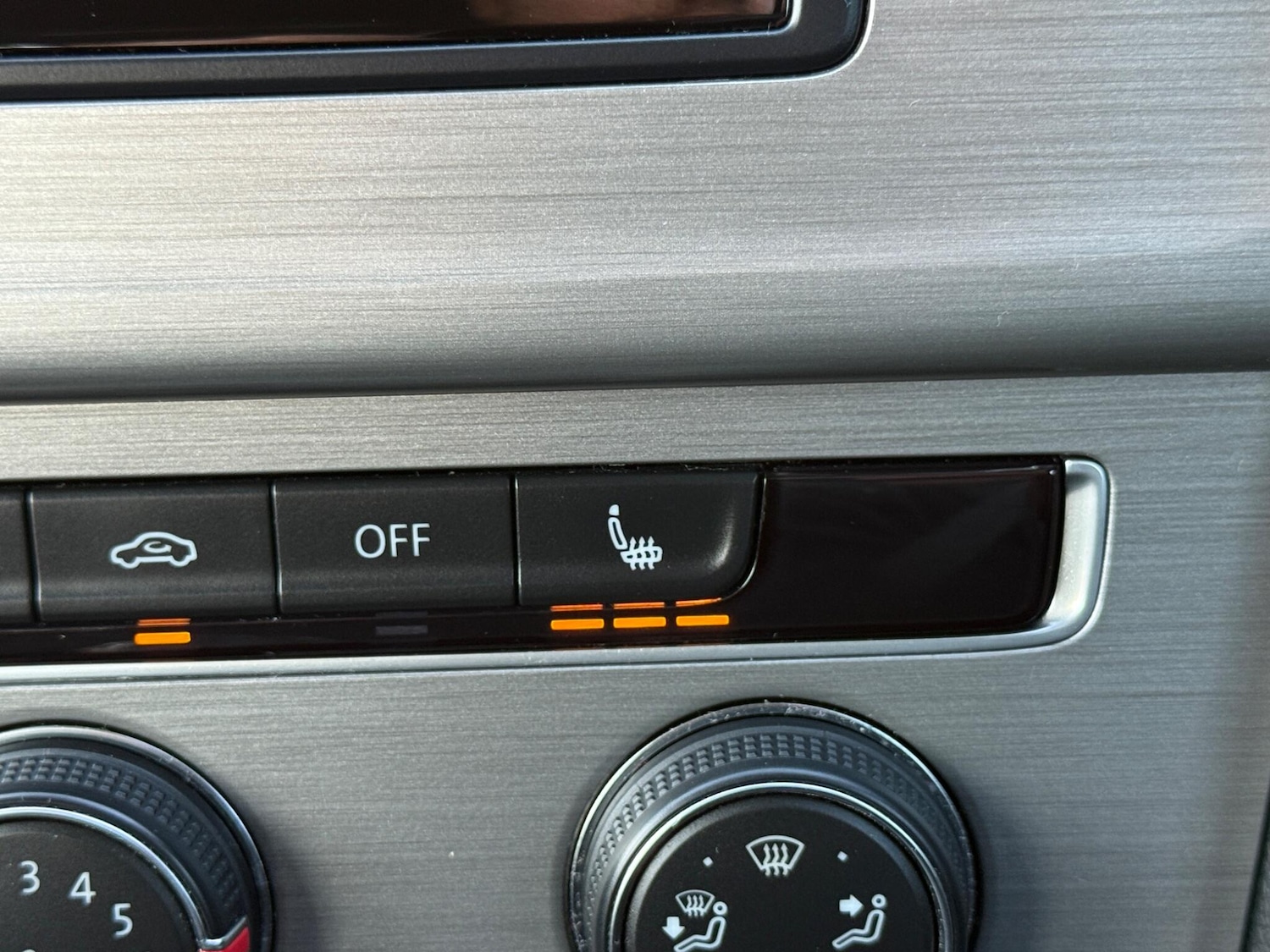 Used Volkswagen Golf 2017 for sale - 76560897: Photo 22