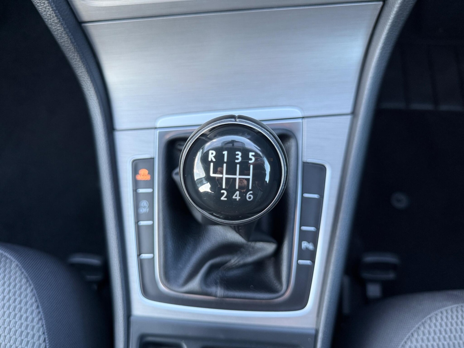 Used Volkswagen Golf 2017 for sale - 76560897: Photo 24