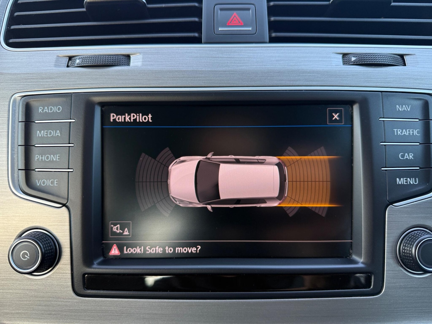 Used Volkswagen Golf 2017 for sale - 76560897: Photo 28