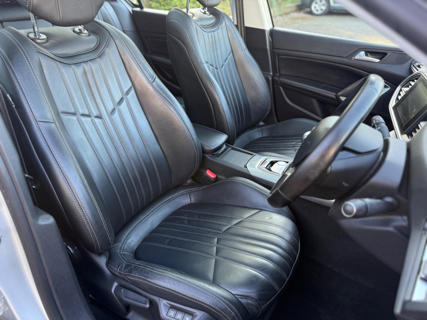 Used Peugeot 308 2015 for sale - 78170721: Photo 10