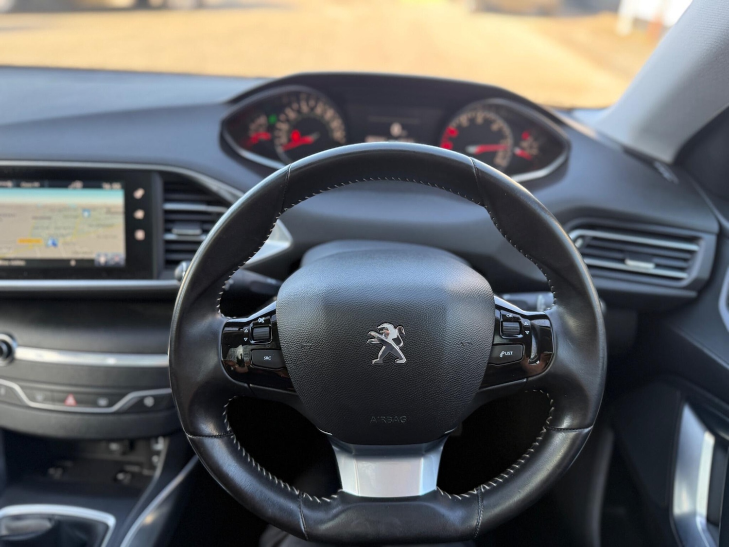 Used Peugeot 308 2015 for sale - 78170721: Photo 18