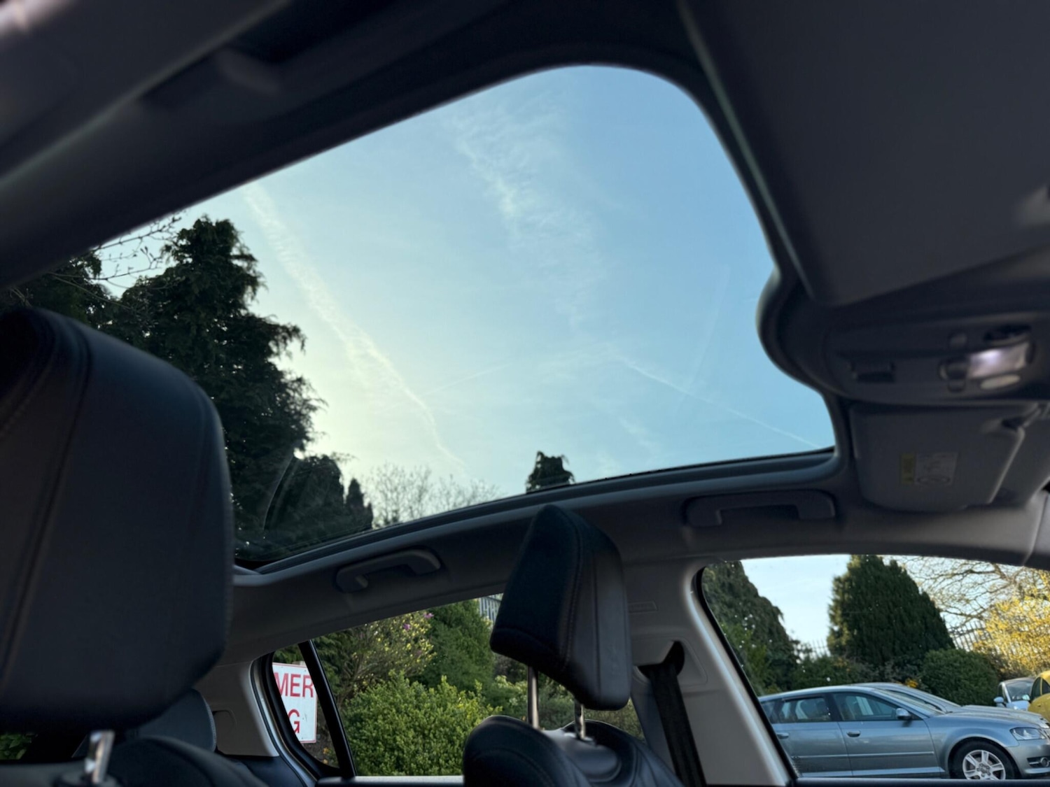 Used Peugeot 308 2015 for sale - 78170721: Photo 26