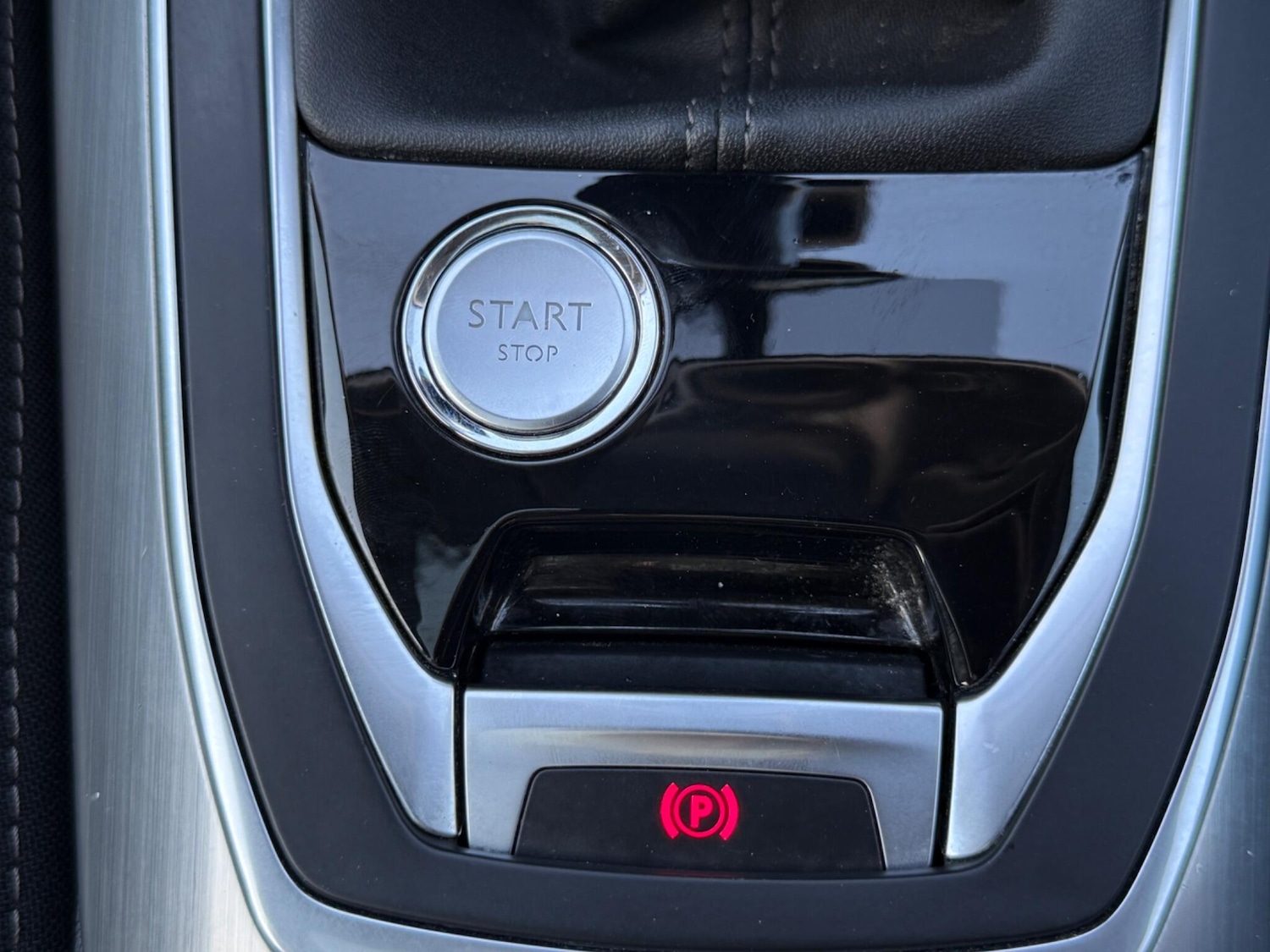 Used Peugeot 308 2015 for sale - 78170721: Photo 31