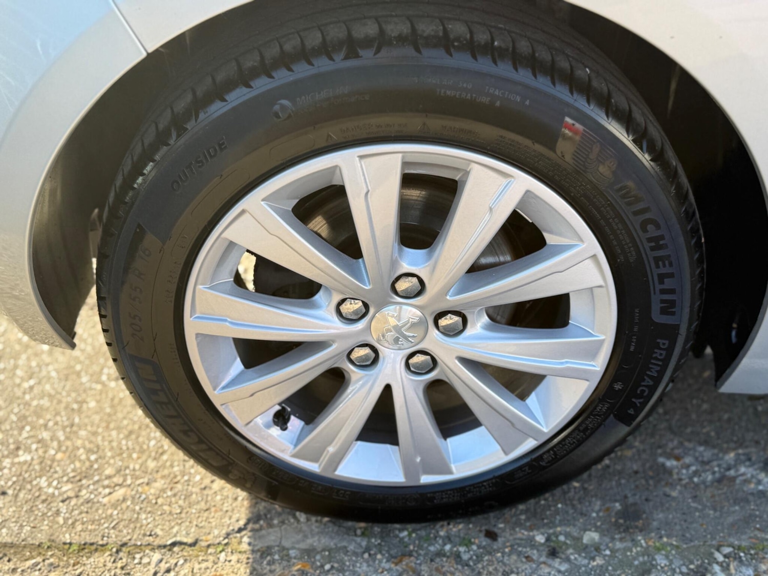 Used Peugeot 308 2015 for sale - 78170721: Photo 41