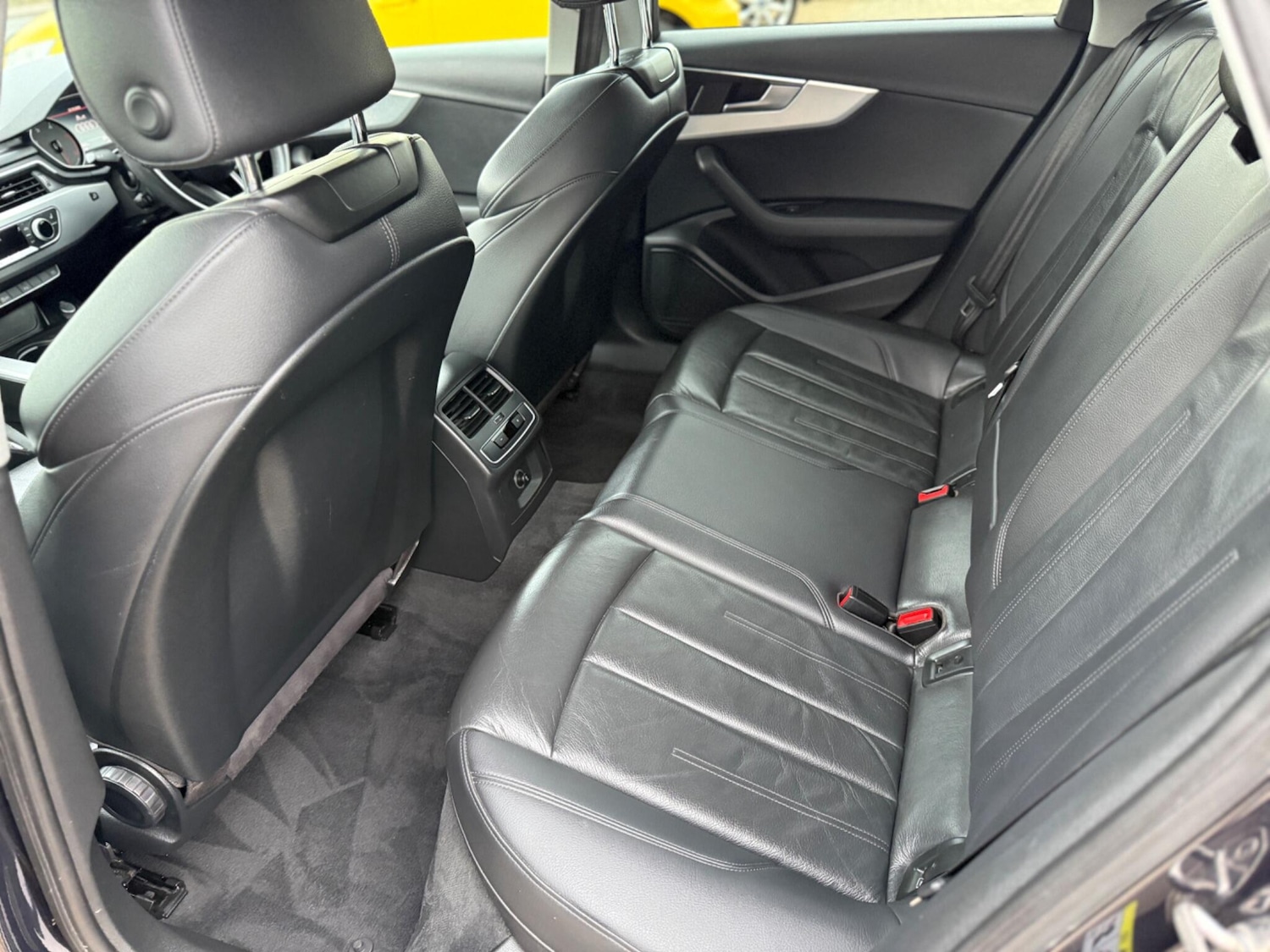 Used Audi A4 Avant 2017 for sale - 76349278: Photo 13