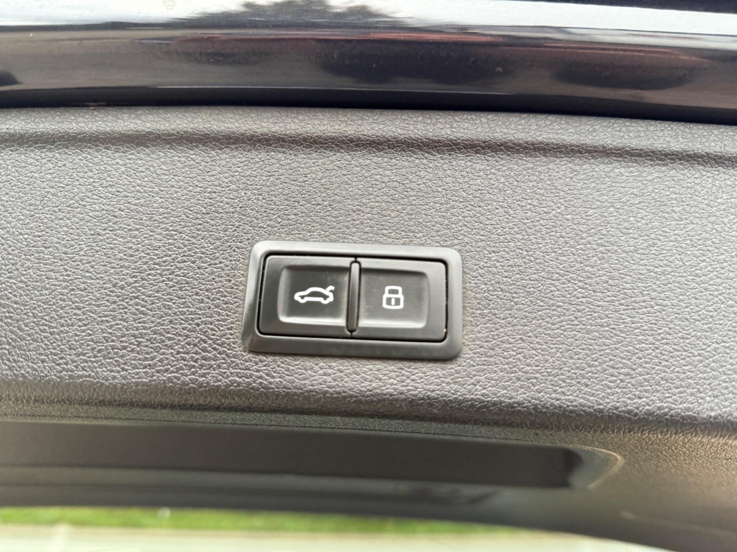 Used Audi A4 Avant 2017 for sale - 76349278: Photo 18