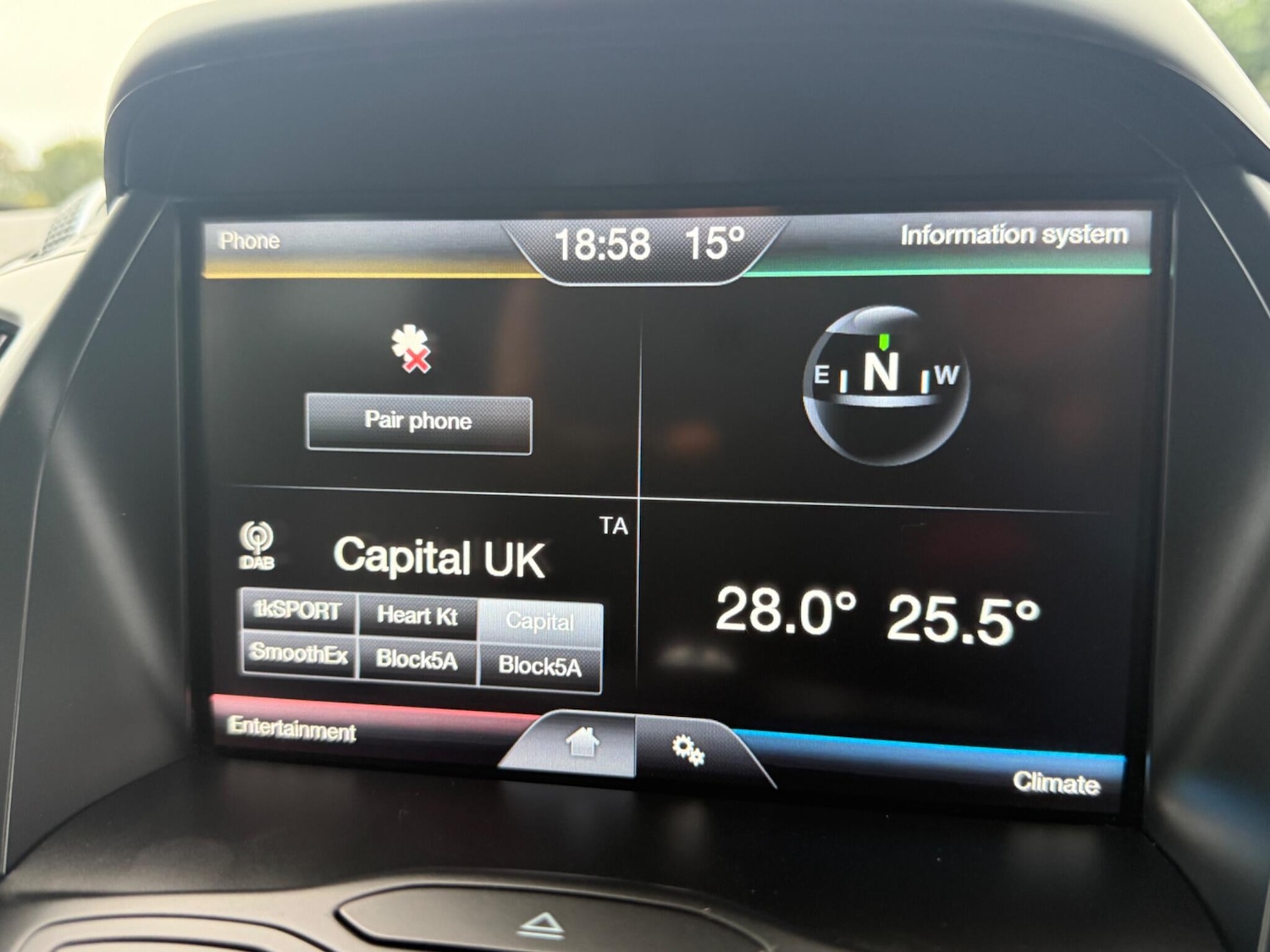 Used Ford Kuga 2016 for sale - 76260128: Photo 24