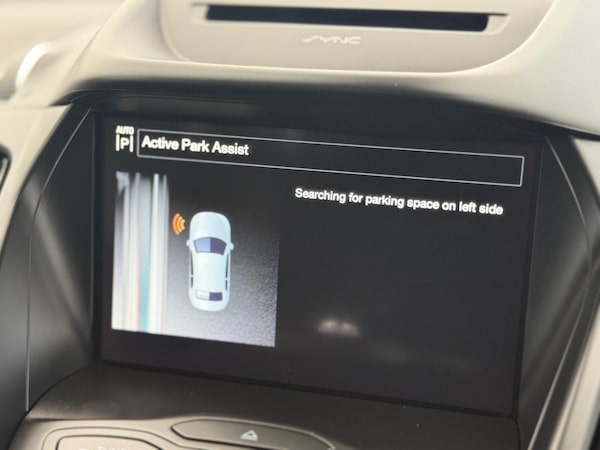 Used Ford Kuga 2016 for sale - 76260128: Photo 30