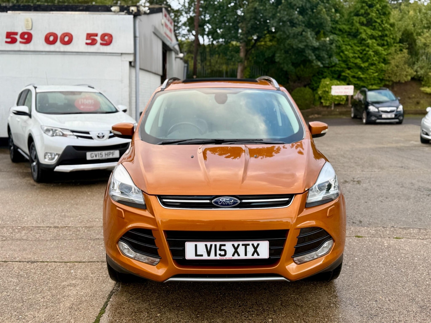 Used Ford Kuga 2015 for sale - 76031619: Photo 2