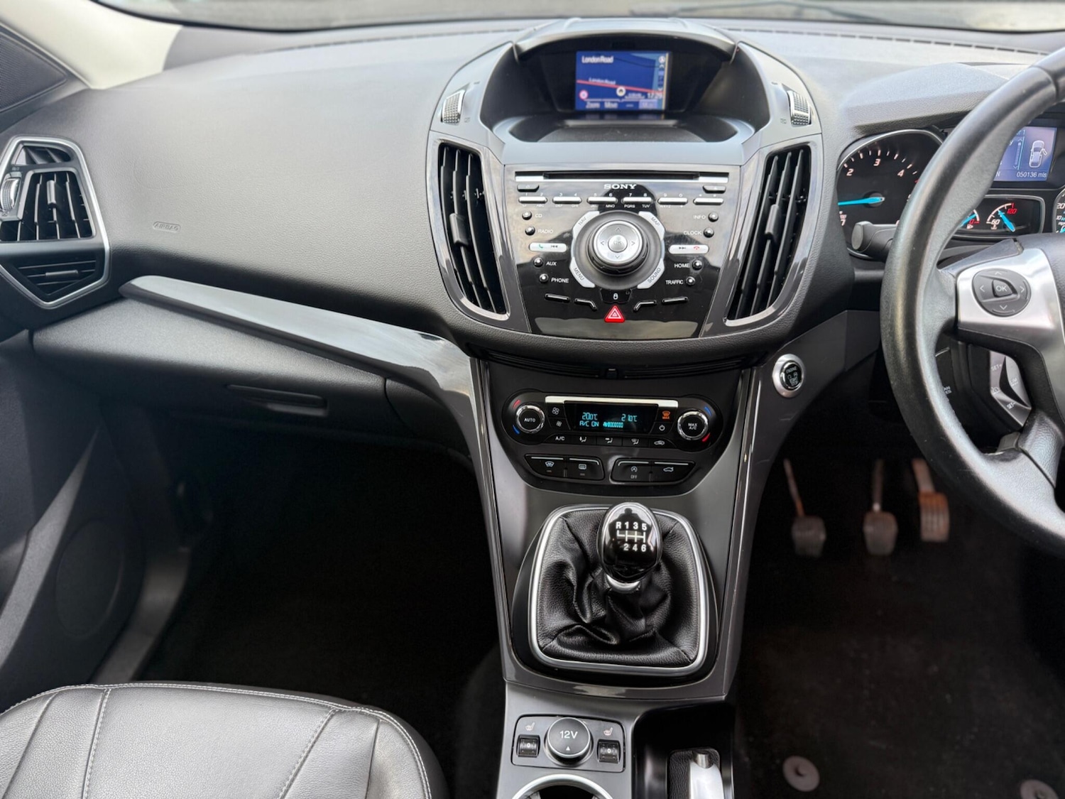 Used Ford Kuga 2015 for sale - 76031619: Photo 24