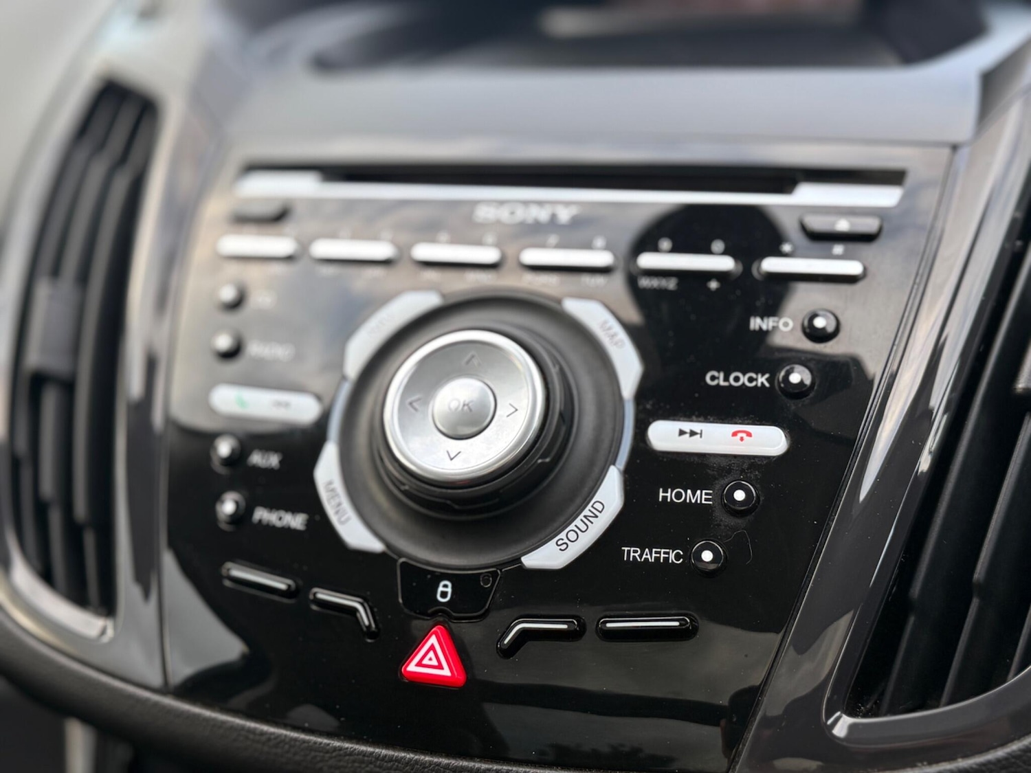 Used Ford Kuga 2015 for sale - 76031619: Photo 27