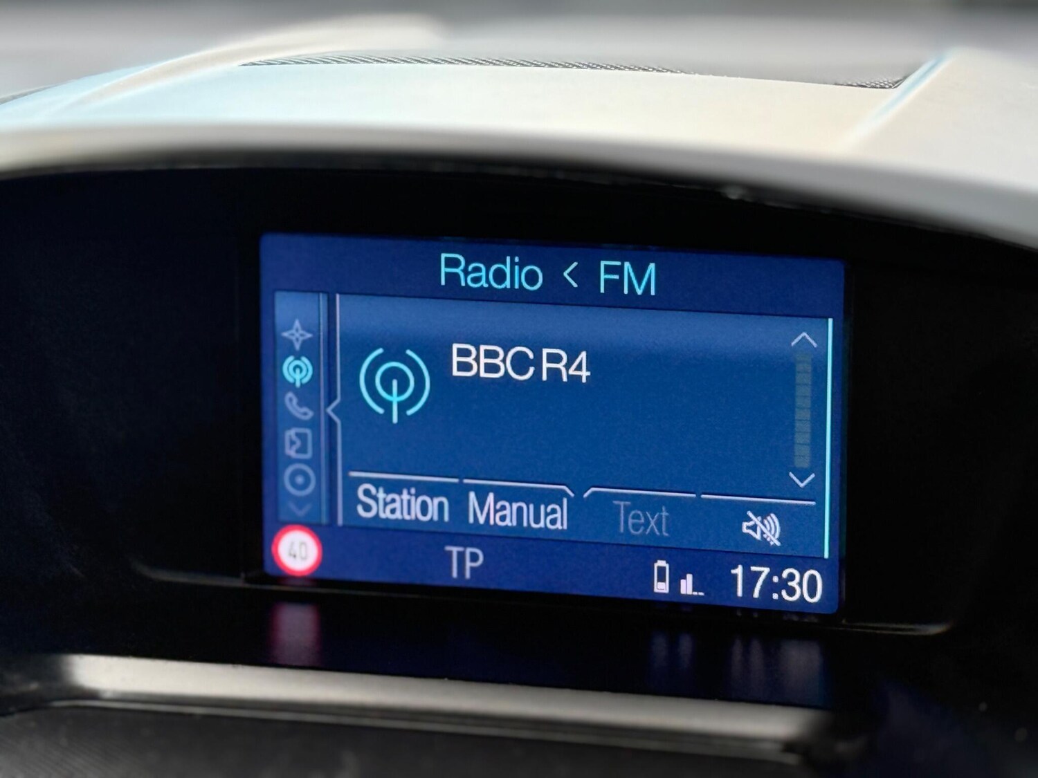 Used Ford Kuga 2015 for sale - 76031619: Photo 30