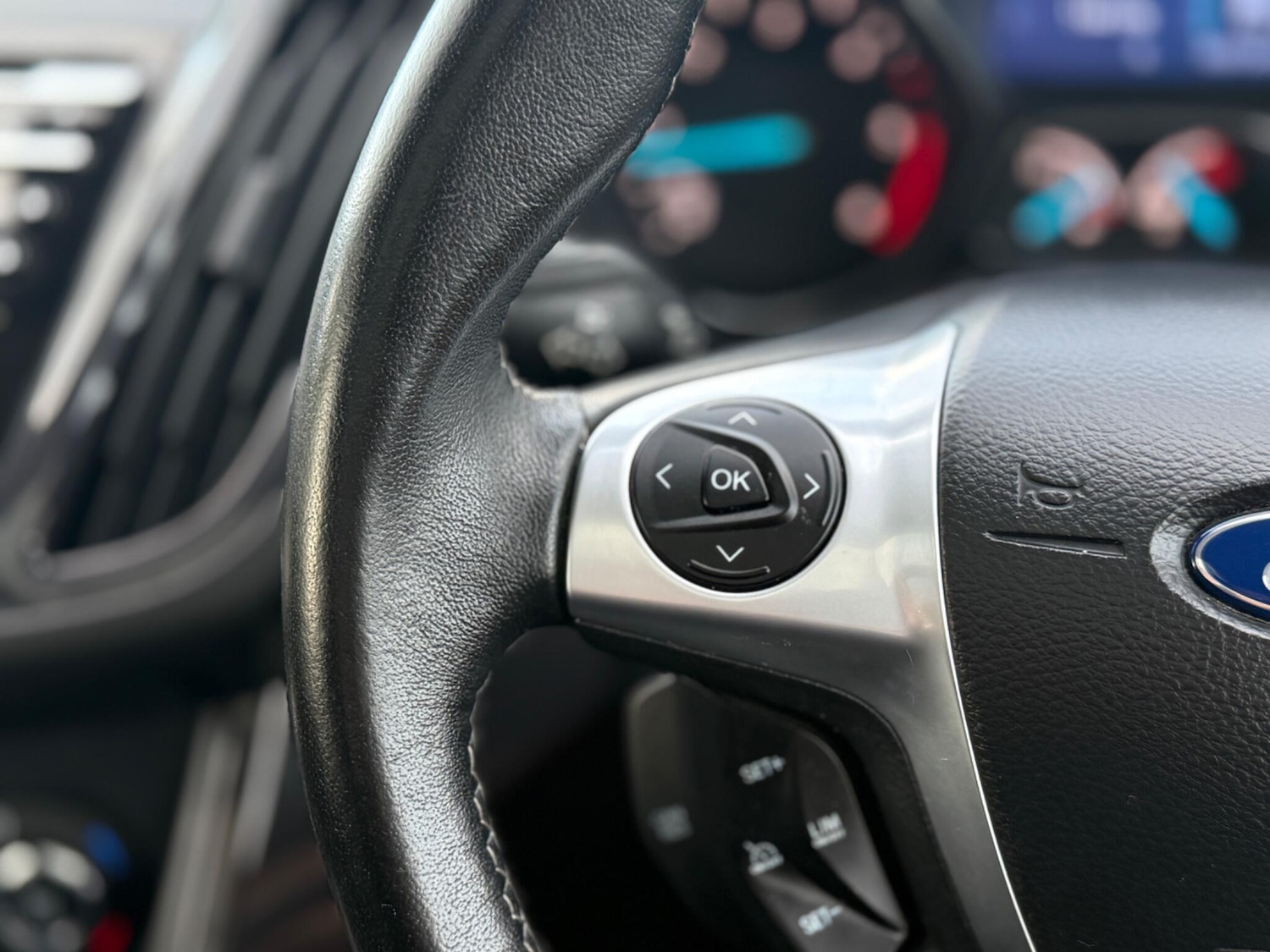 Used Ford Kuga 2015 for sale - 76031619: Photo 34
