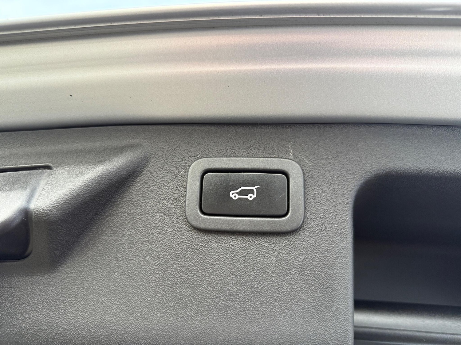 Used Land Rover Discovery Sport 2015 for sale - 77396629: Photo 18