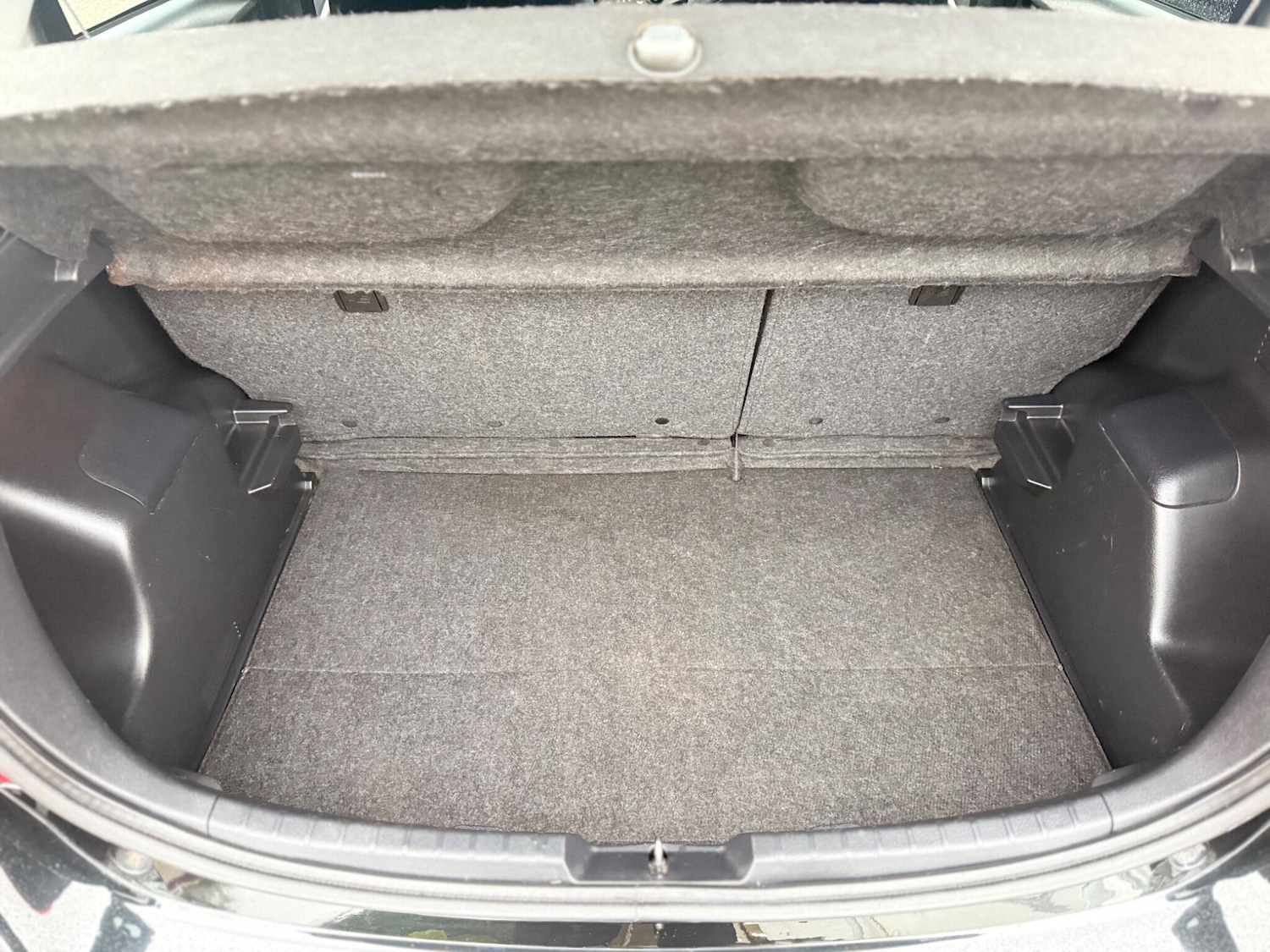 Used Toyota Yaris for sale - 77424984: Photo 13