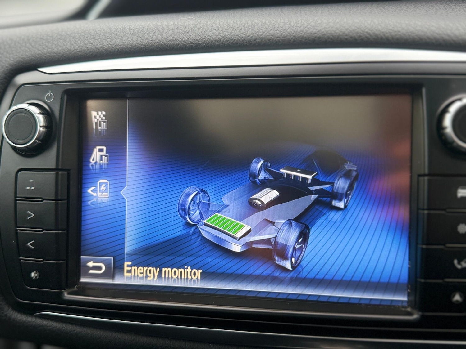 Used Toyota Yaris for sale - 77424984: Photo 23