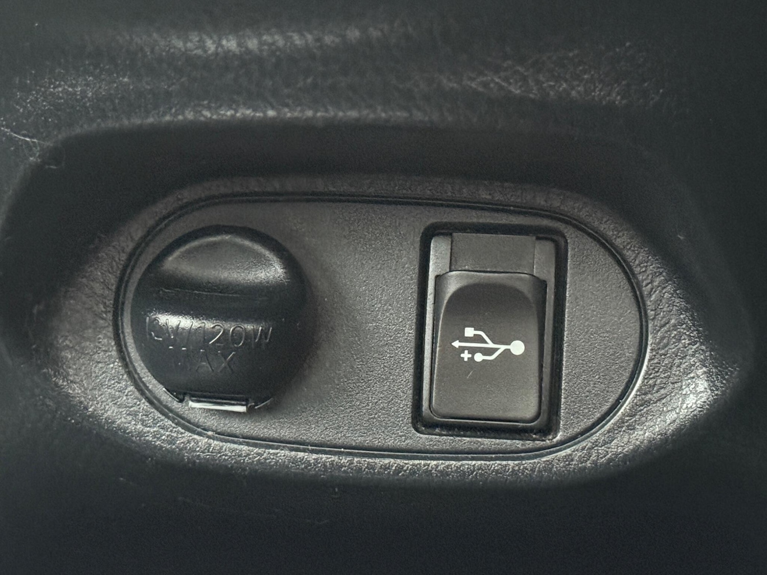 Used Toyota Yaris for sale - 77424984: Photo 26