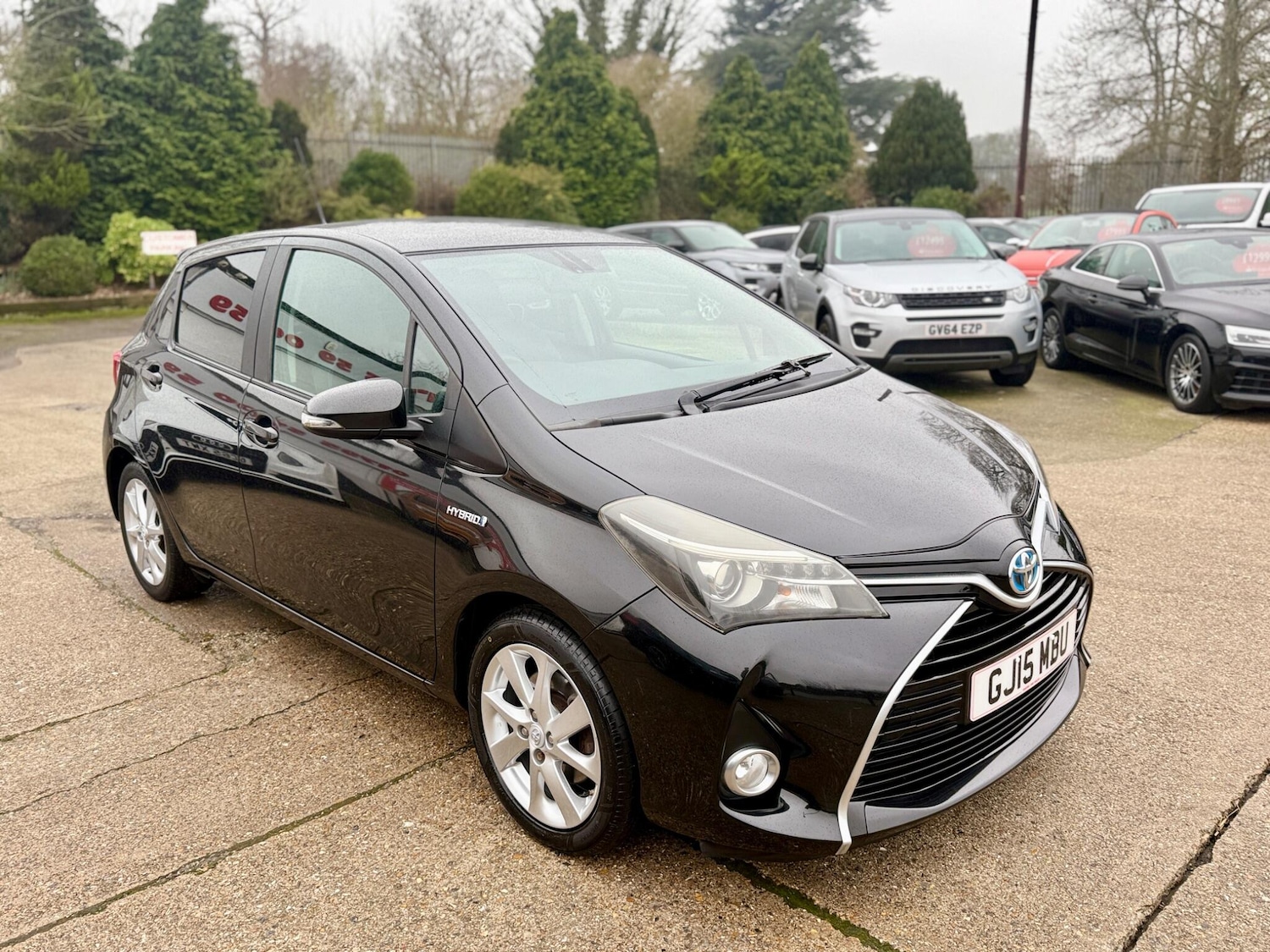 Used Toyota Yaris for sale - 77424984: Photo 3