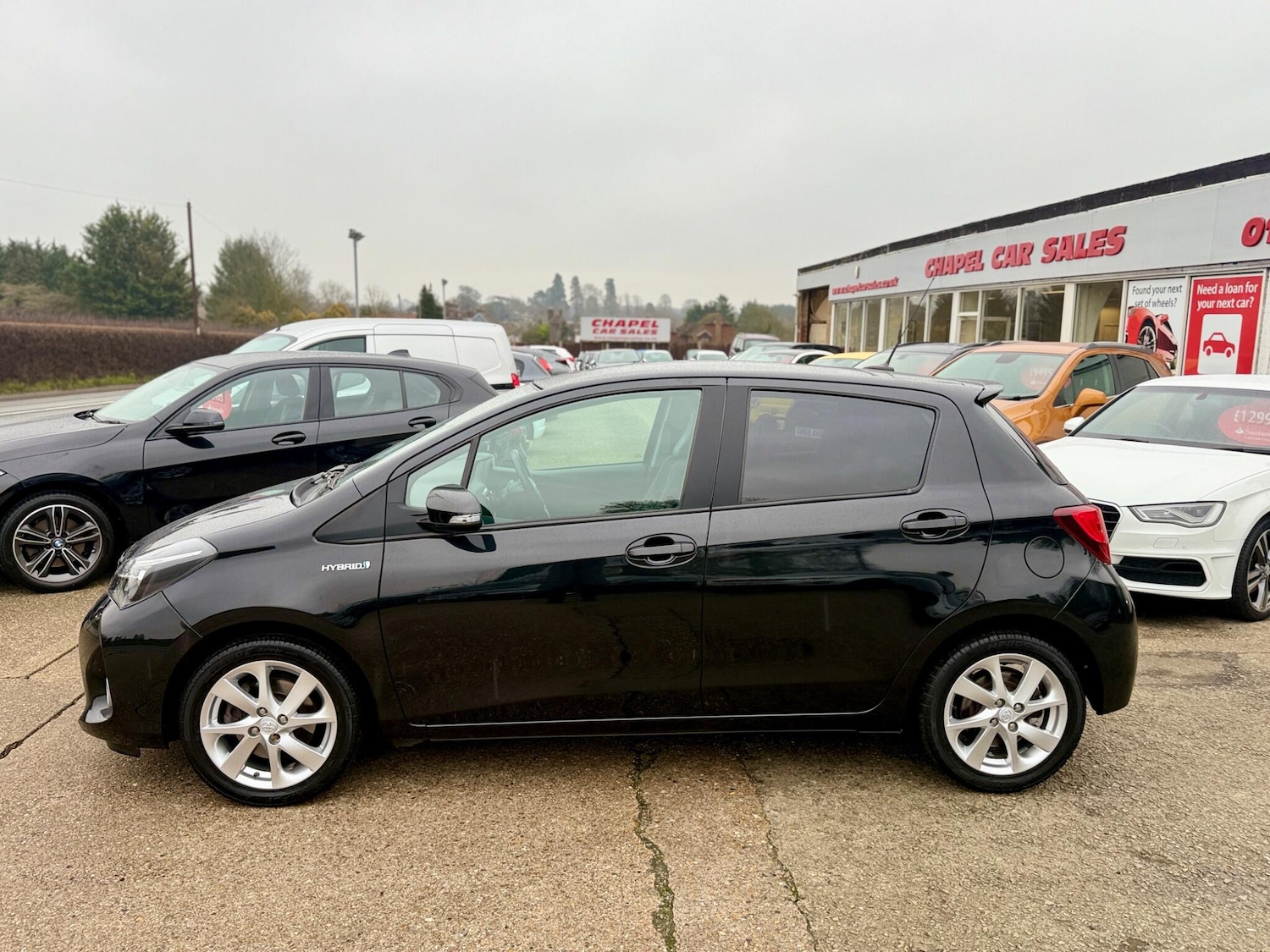 Used Toyota Yaris for sale - 77424984: Photo 4