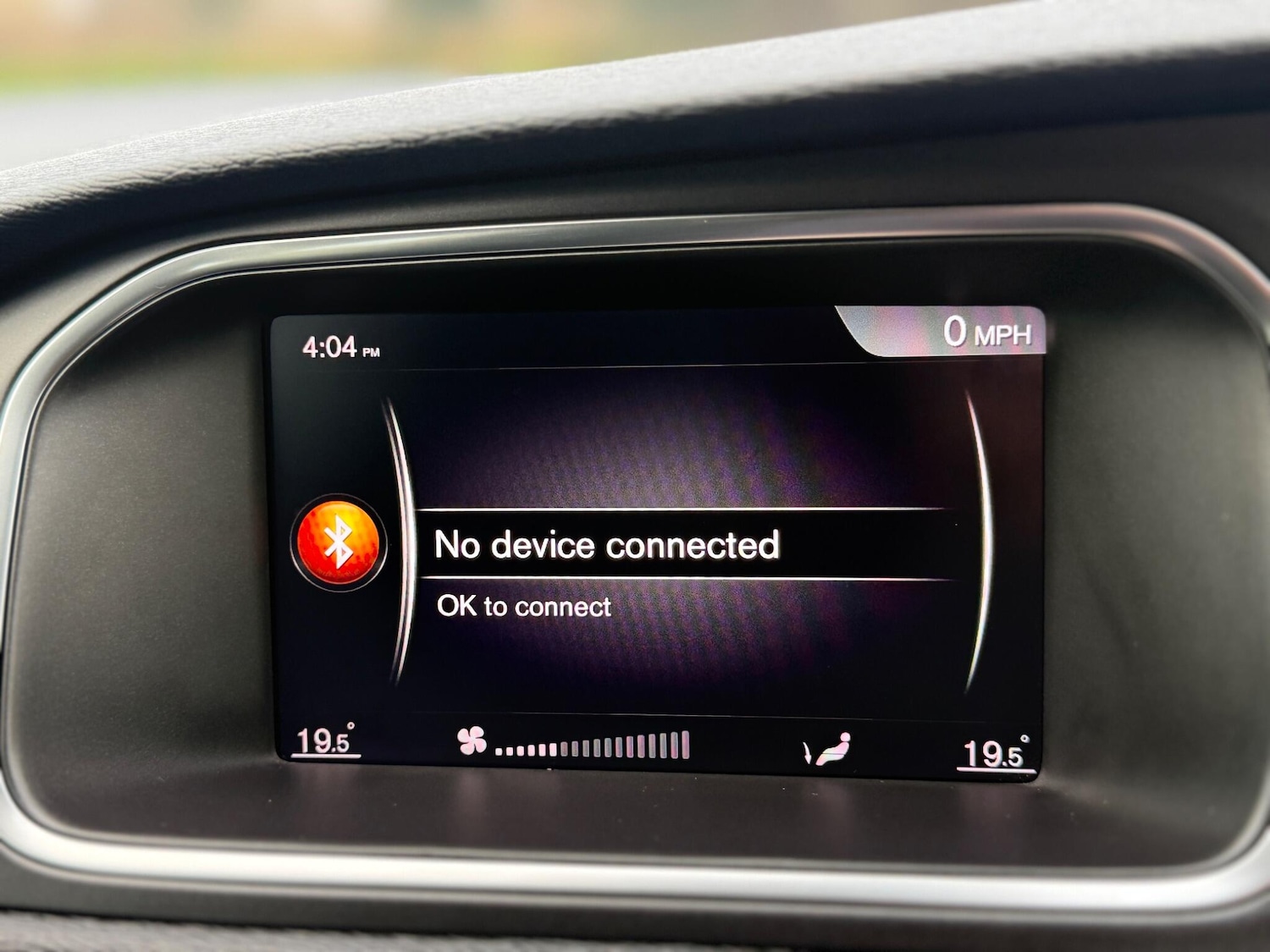 Used Volvo V40 for sale - 77625946: Photo 23