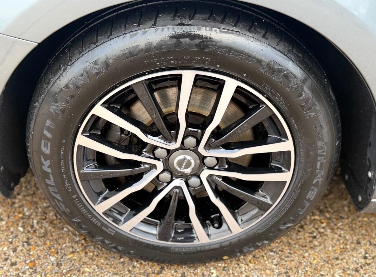 Used Volvo V40 for sale - 77625946: Photo 36