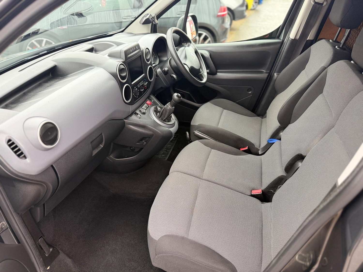 Used Peugeot Partner 2016 for sale - 77144100: Photo 11