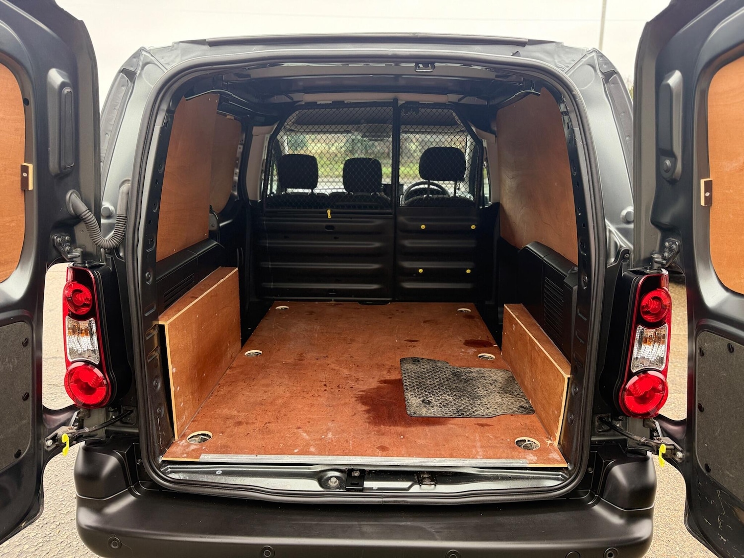 Used Peugeot Partner 2016 for sale - 77144100: Photo 14