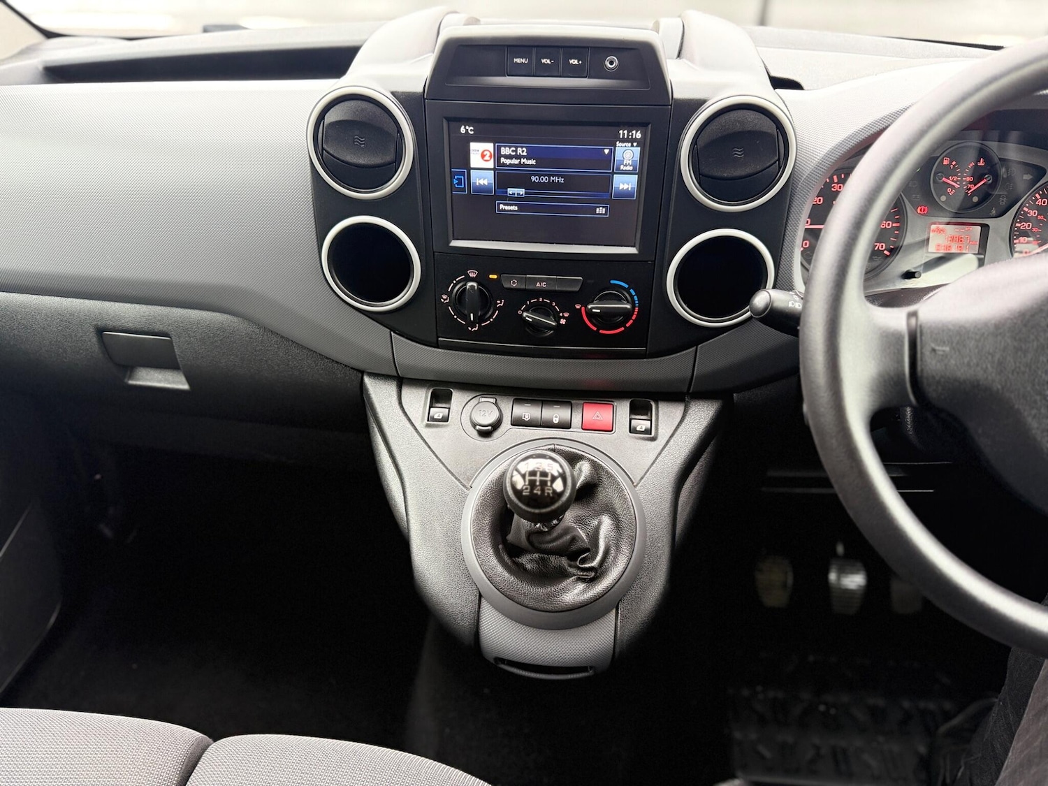 Used Peugeot Partner 2016 for sale - 77144100: Photo 20