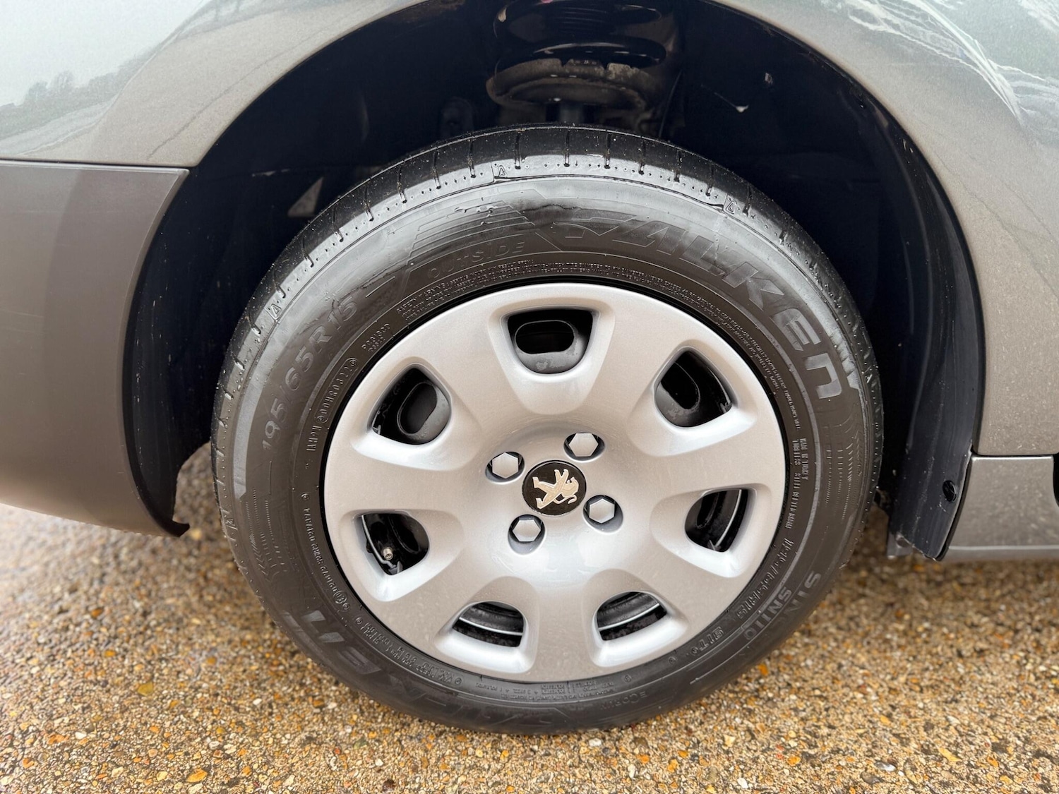 Used Peugeot Partner 2016 for sale - 77144100: Photo 28