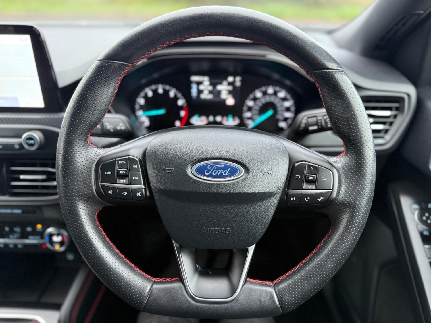 Used Ford Focus 2018 for sale - 76666617: Photo 17