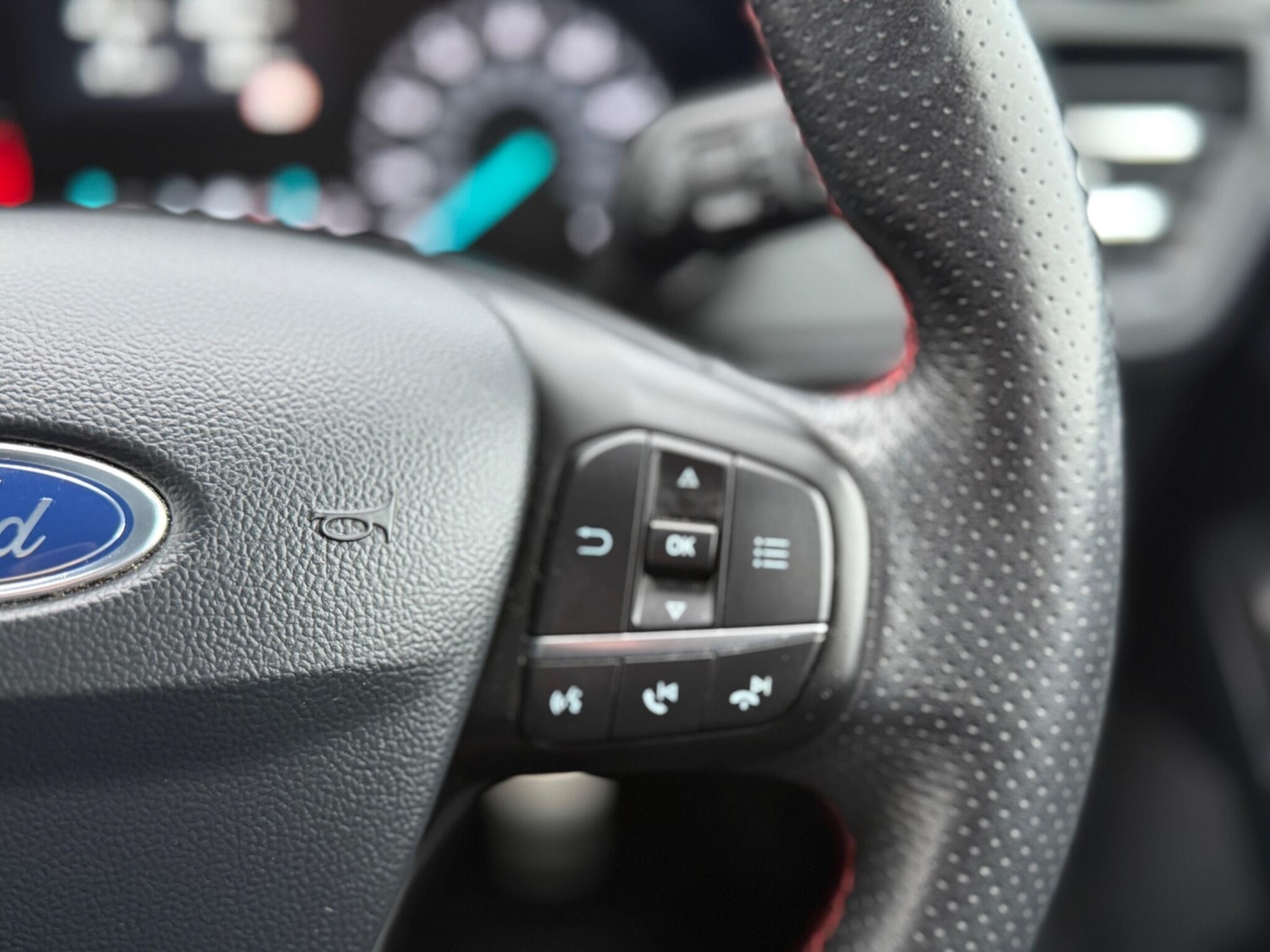 Used Ford Focus 2018 for sale - 76666617: Photo 37