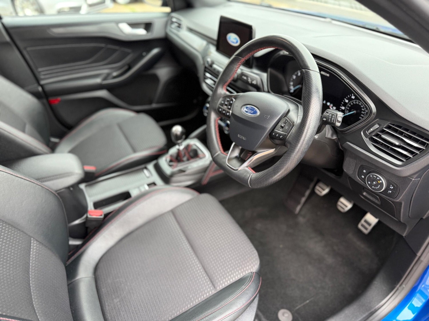 Used Ford Focus 2018 for sale - 76666617: Photo 9