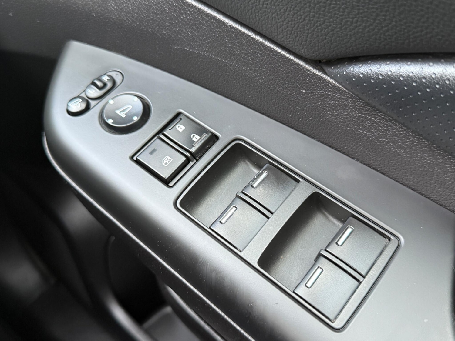 Used Honda CR-V 2014 for sale - 77376551: Photo 31