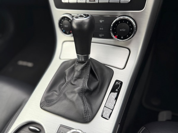 Used Mercedes-Benz SLK 2013 for sale - 76314275: Photo 33