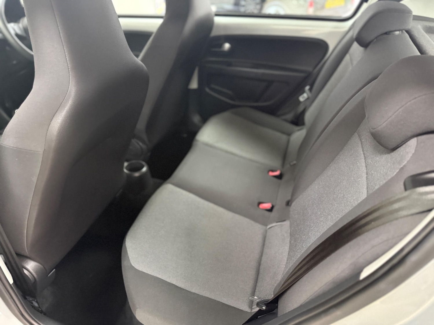 Used Volkswagen up! 2015 for sale - 76425437: Photo 13